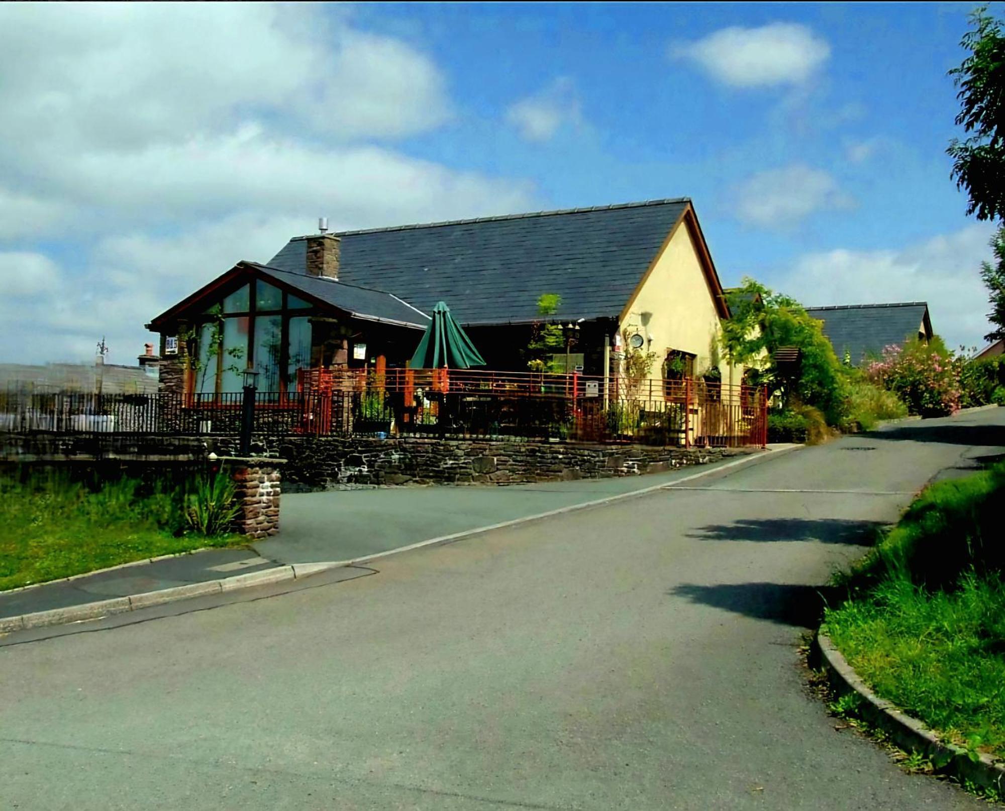 Castle Lodge - Brecon Beacons Accommodation Sennybridge Eksteriør billede